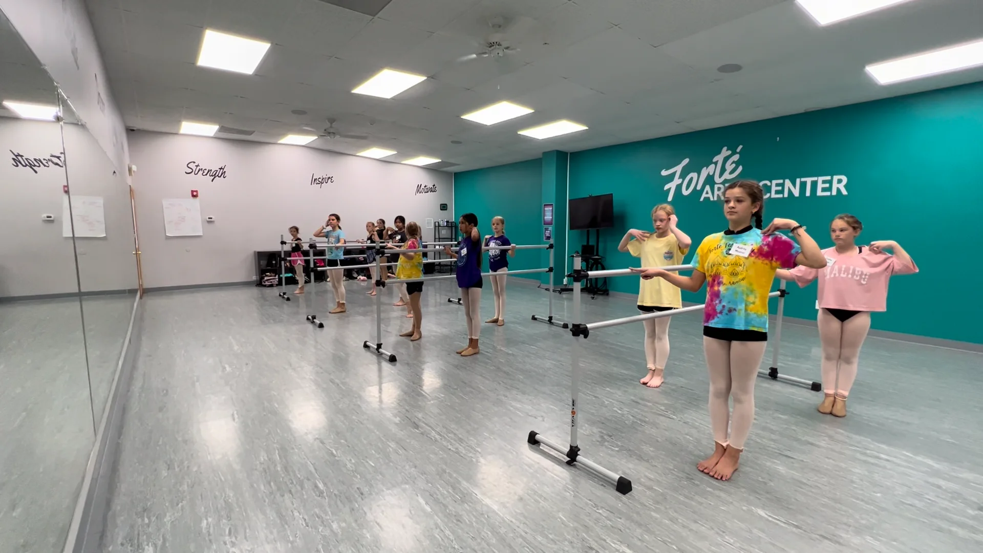 Junior intermediate barre warm up on Vimeo