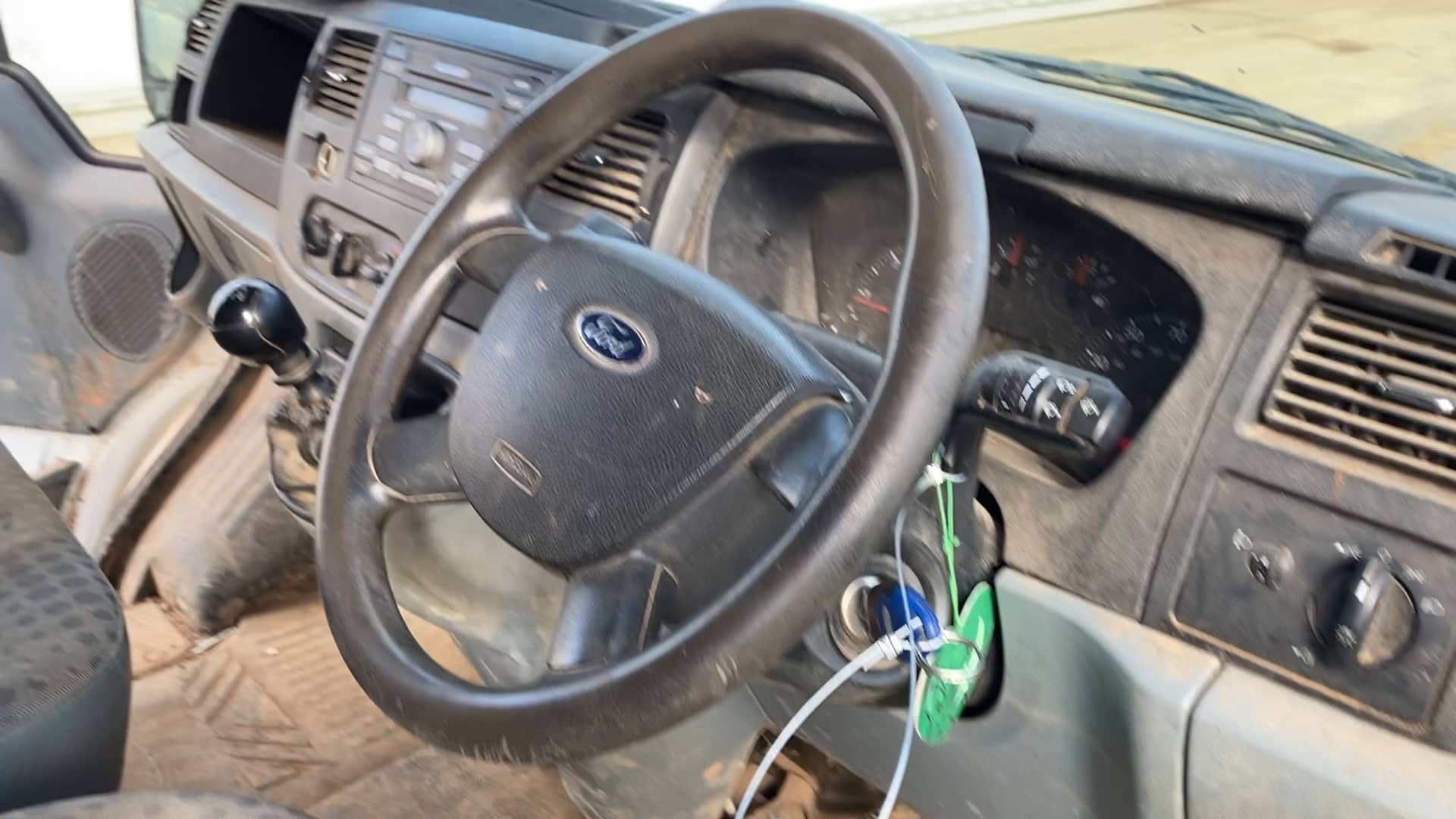 Ford transit 100t260