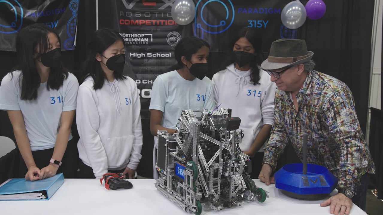 Image of VEX Worlds 2022 - Interview with Team Paradigm - Engineering