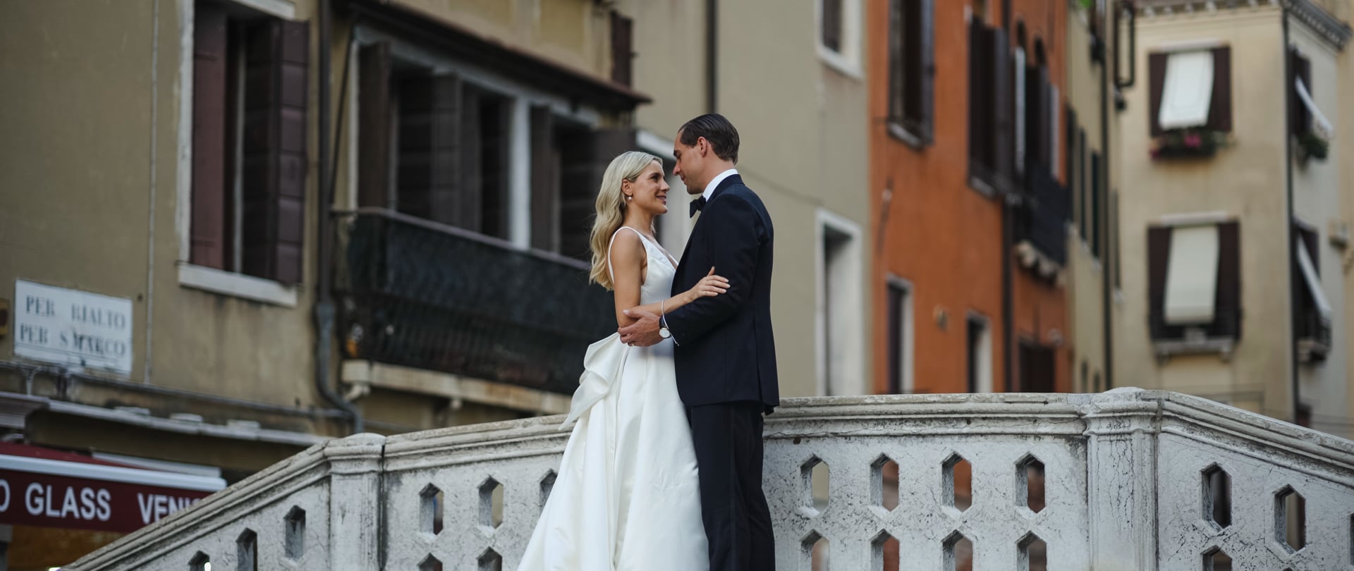 Georgina & Hugh Wedding Video Filmed at Venice, Italy