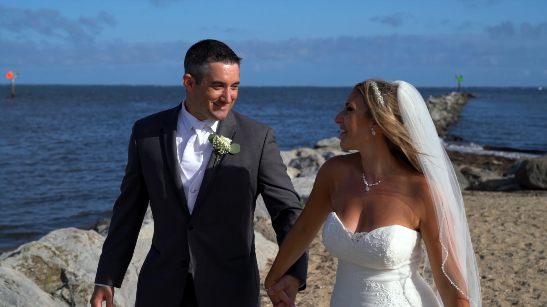 Daniel + Danielle's Wedding Highlight Video.mov