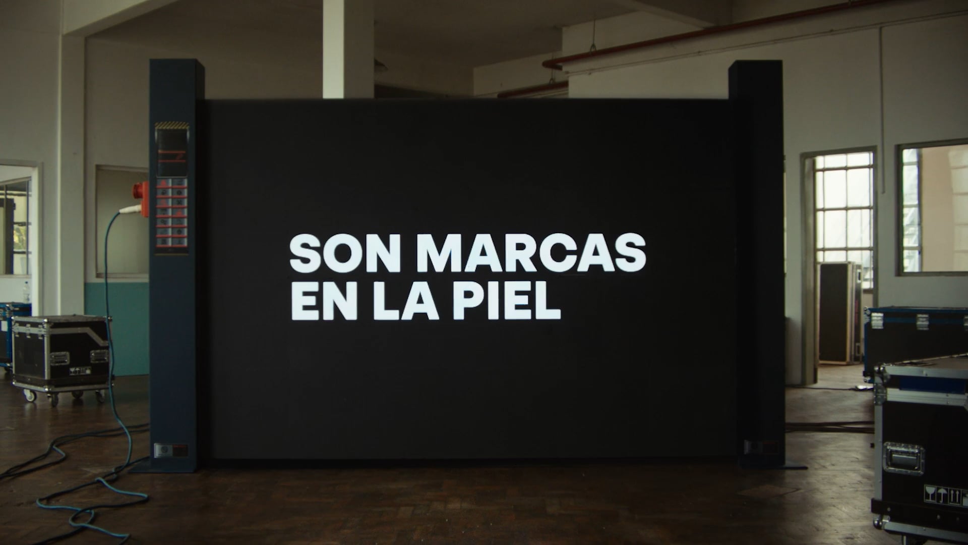 100 años YPF - MALVINAS