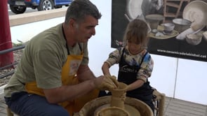 Punt i final als tallers de ceràmica amb torn proposats des de La Bisbal