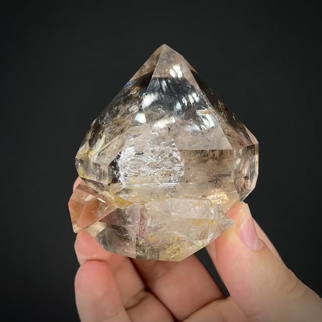 Quartz "Herkimer Diamond" w/ bitumen inclusions