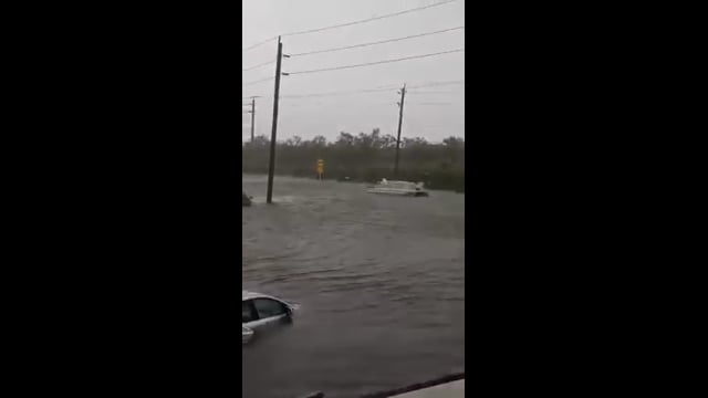 Uragano Ian, devastante storm surge a Fort Myers Beach