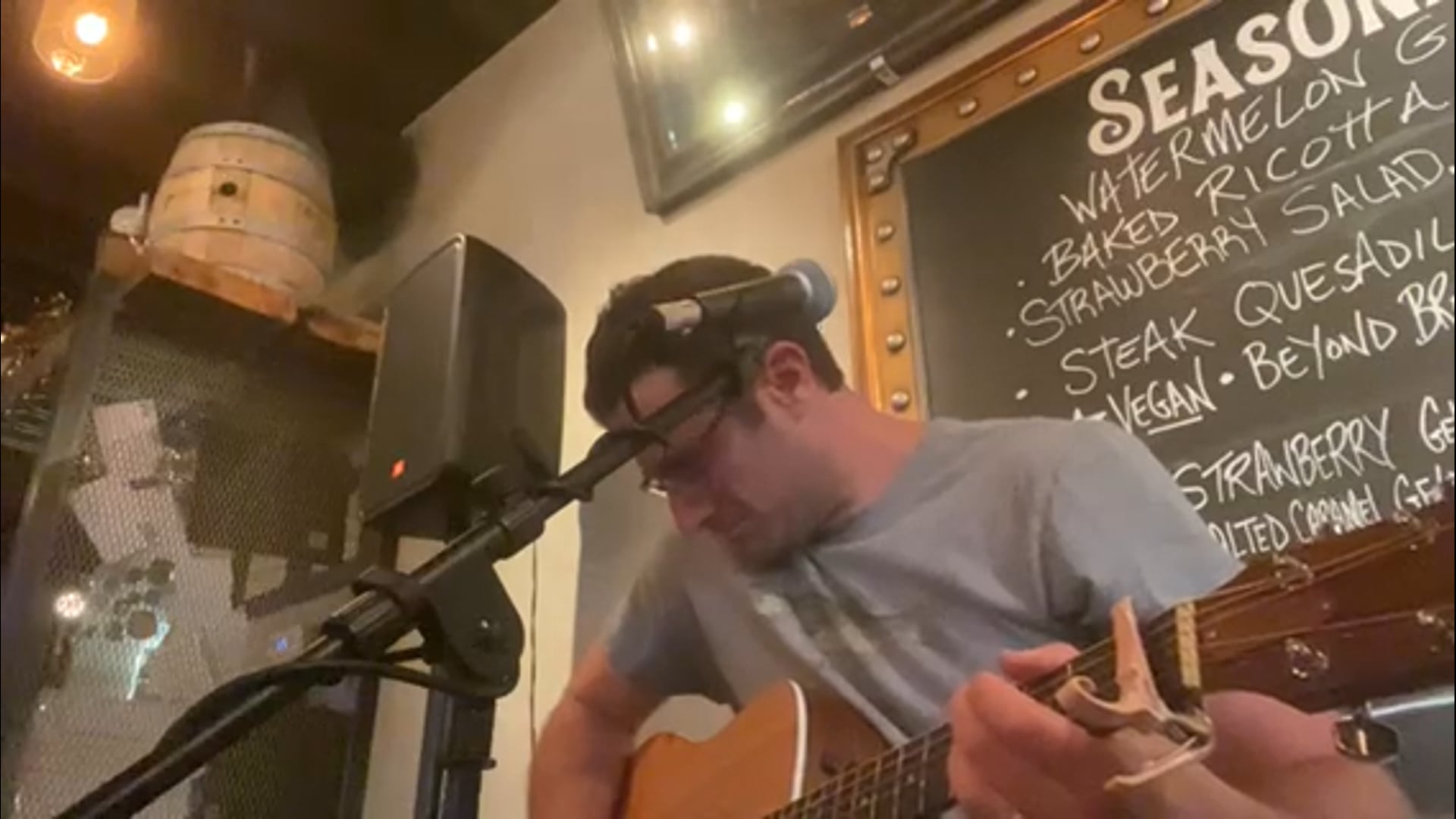 Promotional video thumbnail 2 for Acoustic Phil