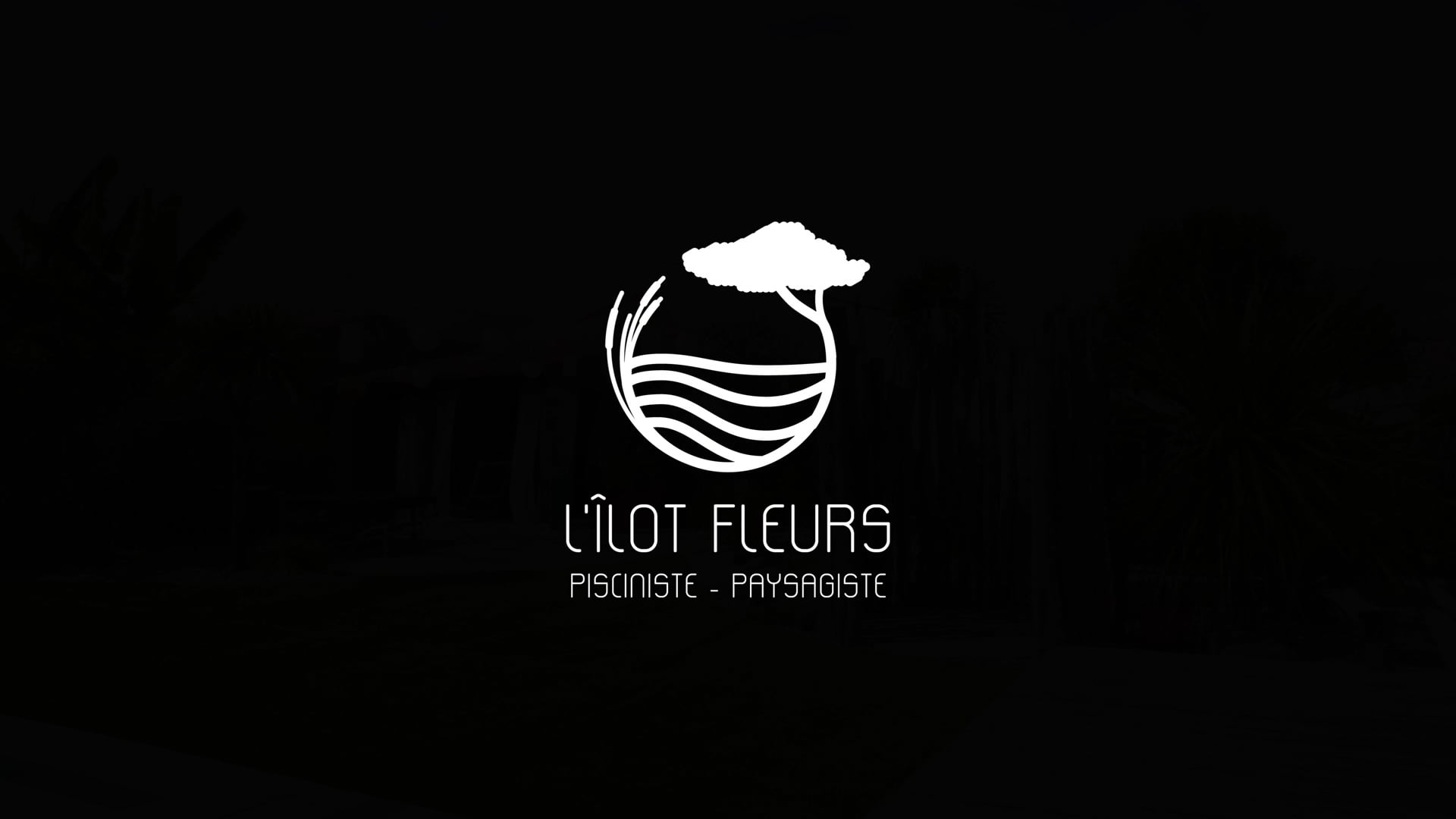 L'ilôt Fleurs Piscines