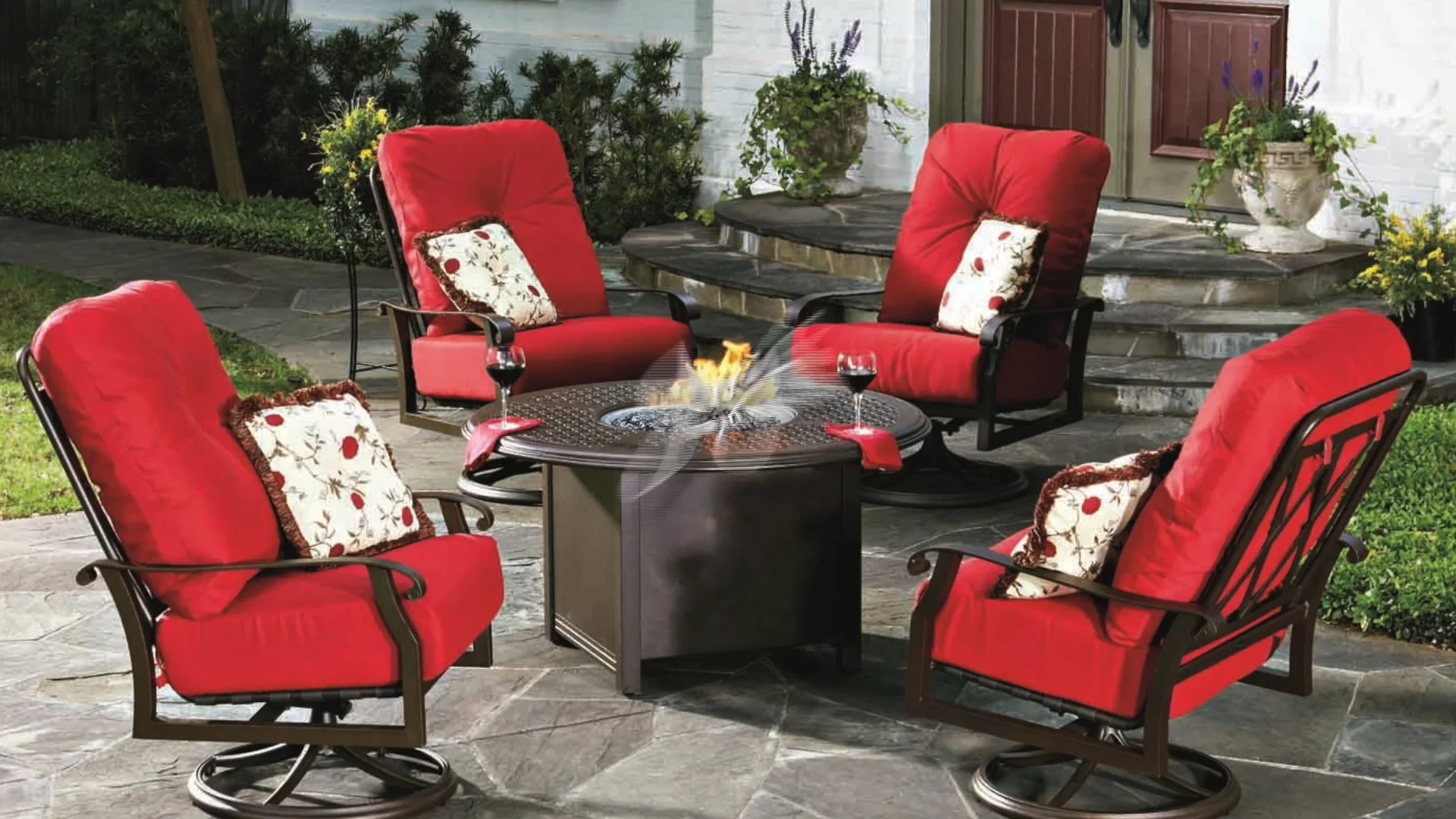 Jerry's Patio Furniture on Vimeo