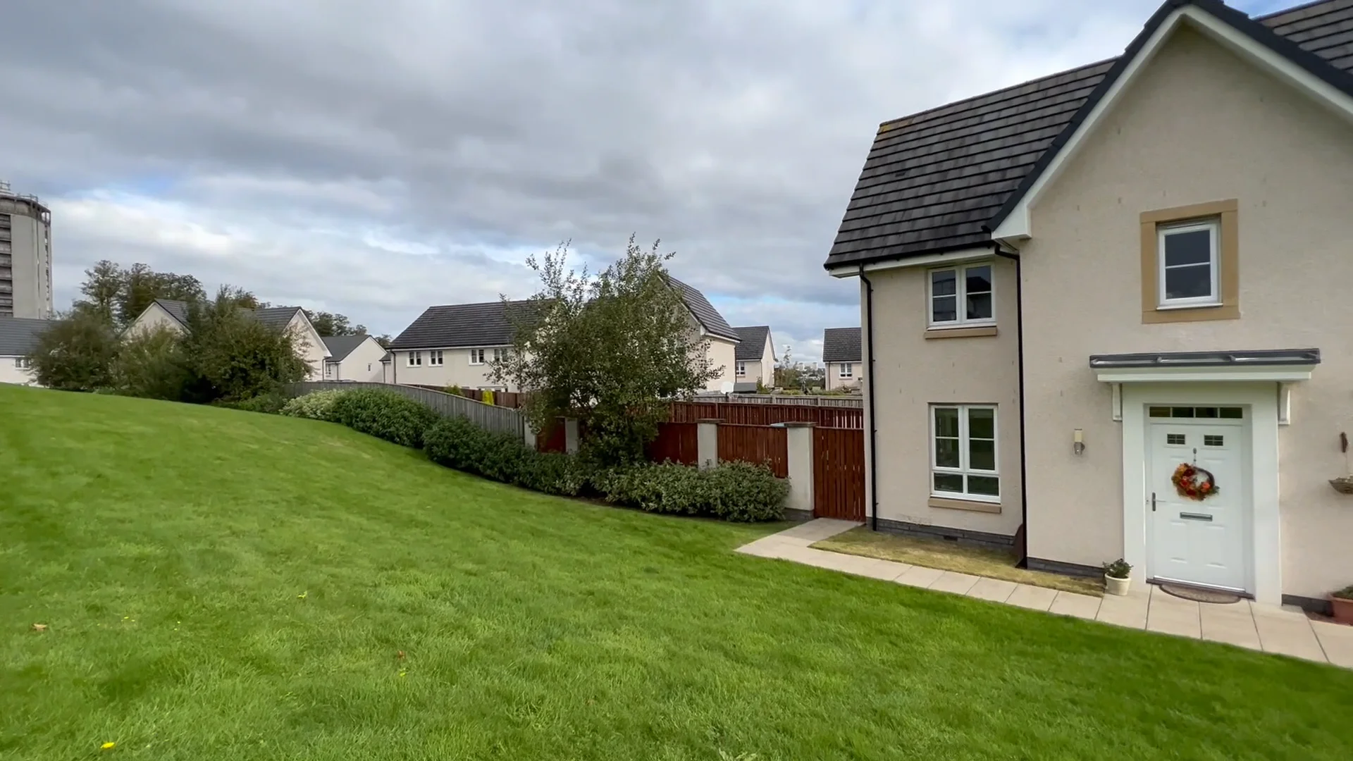 83 Tom McCabe Gardens on Vimeo