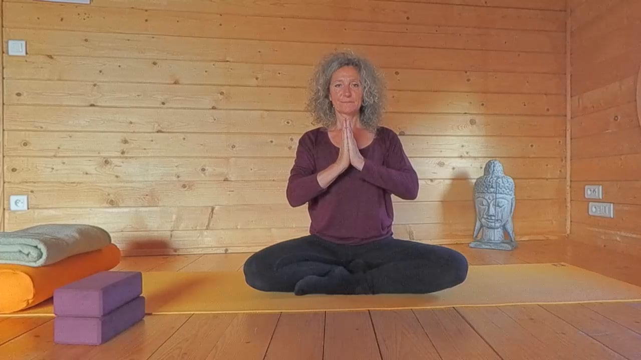 Jour 16. Yin Yoga - Chasser la tristesse - méridien du poumon avec Valérie Penet