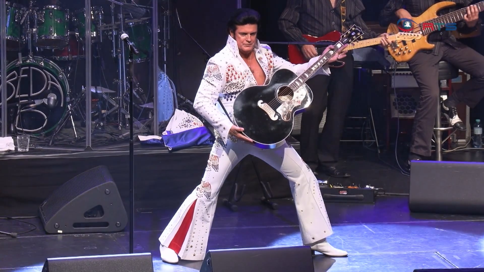 elvis-tribute-artist-rusty-rockte-in-der-szene-salzburg