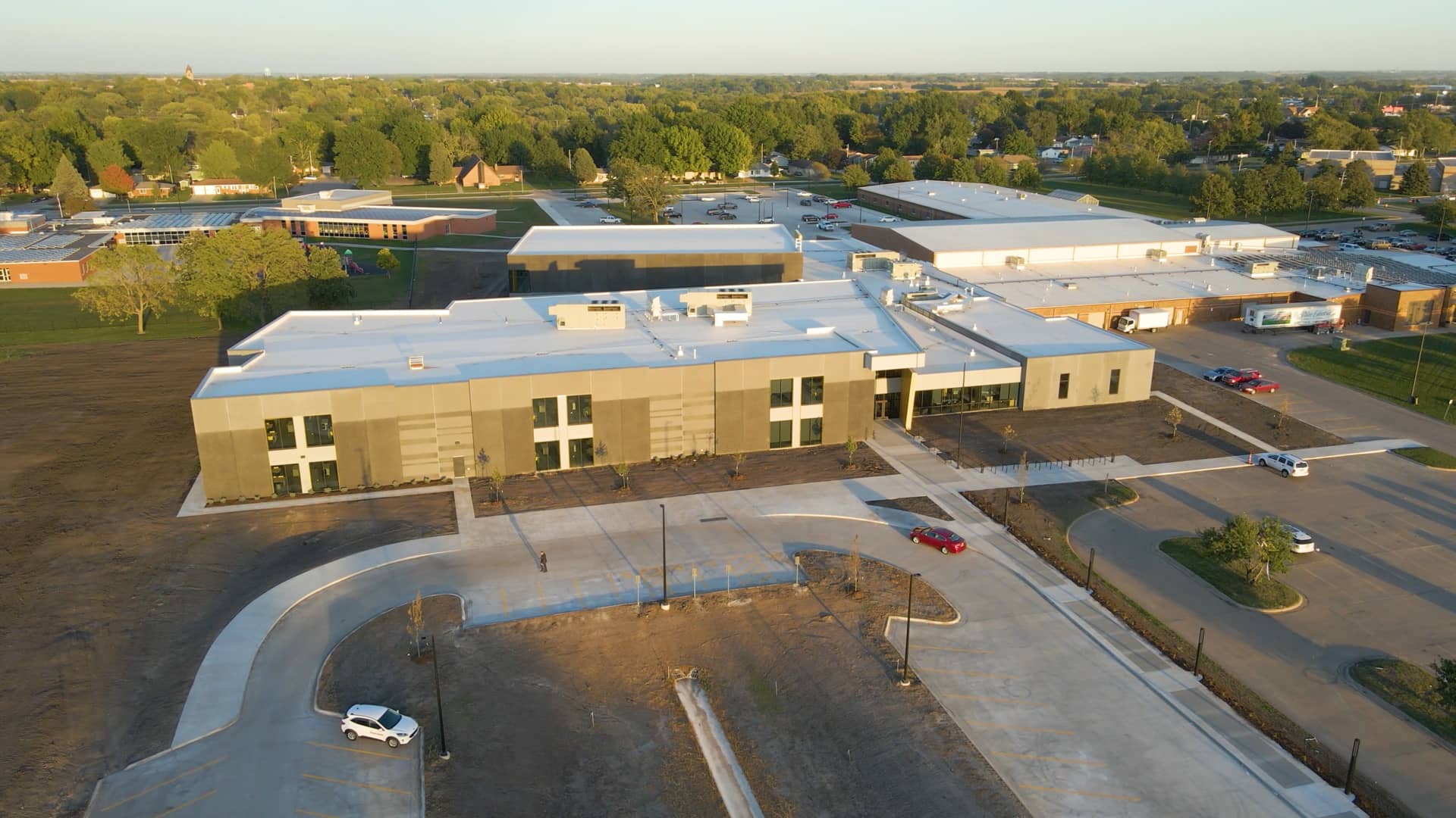 new-knoxville-community-school-district-middle-school-on-vimeo