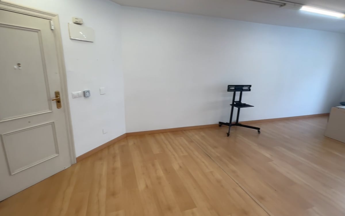 Office for Rent in Santander