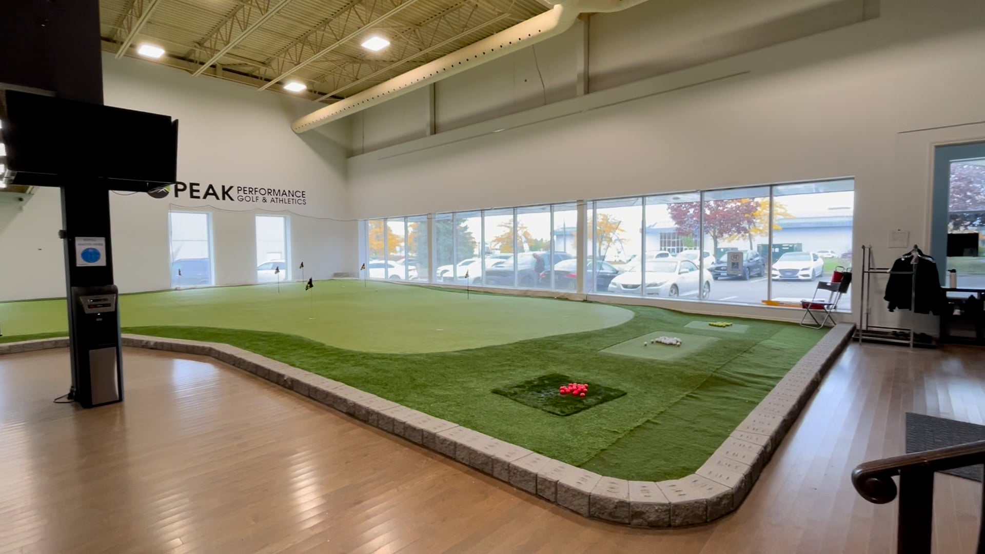 Peak Performance Golf Indoor Golf, Golf Instruction