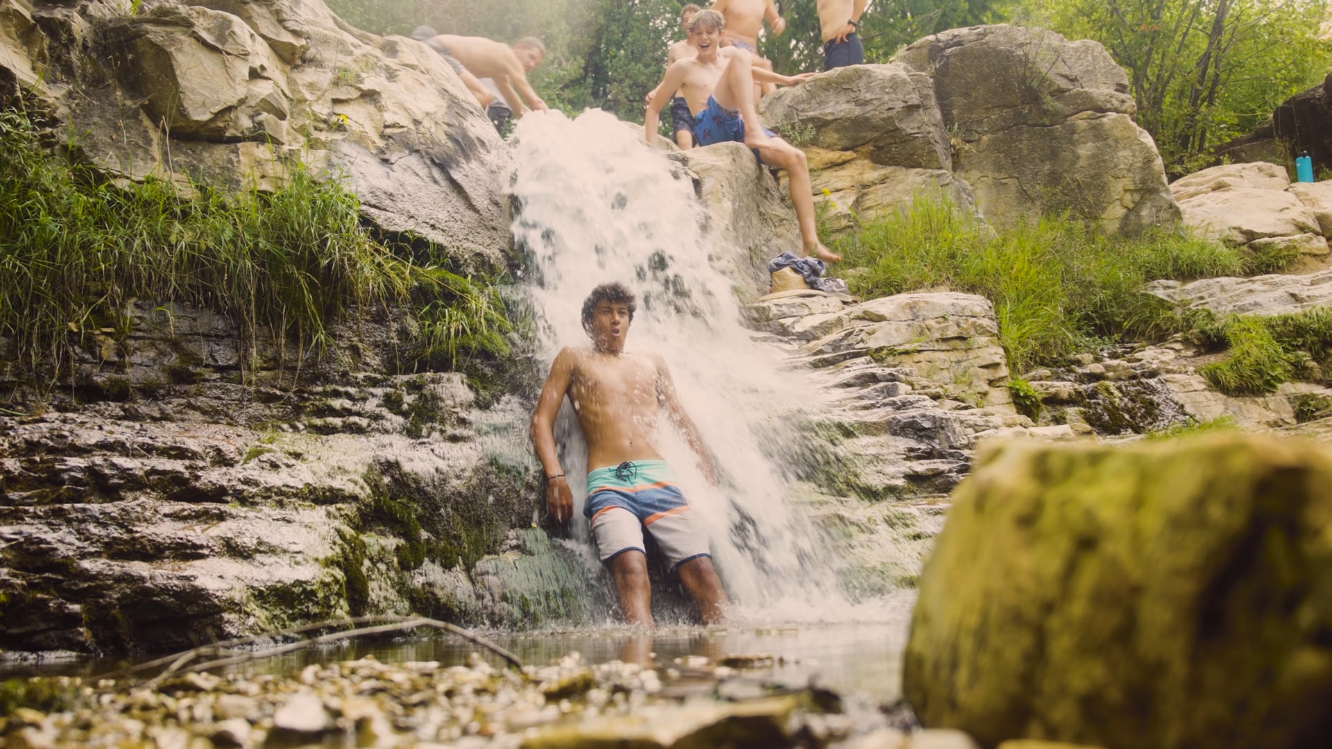 Open Roads: The Gates of Ladore