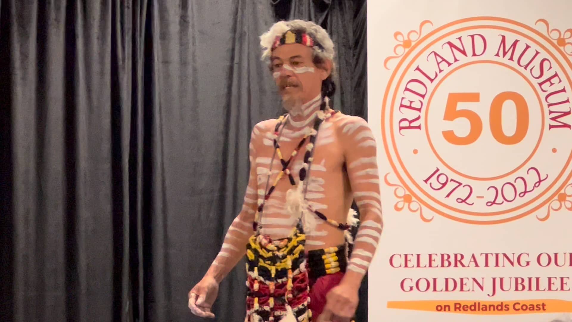 Quandamooka Songman, Joshua Walker and Quandamooka Dancers ‘Welcome to ...