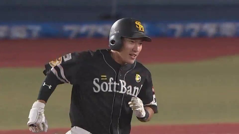 【4回表】主砲の一発!! ホークス・柳田悠岐 貴重な追加点となる第24号ソロホームラン!! 2022年10月2日 千葉ロッテマリーンズ 対 福岡ソフトバンクホークス