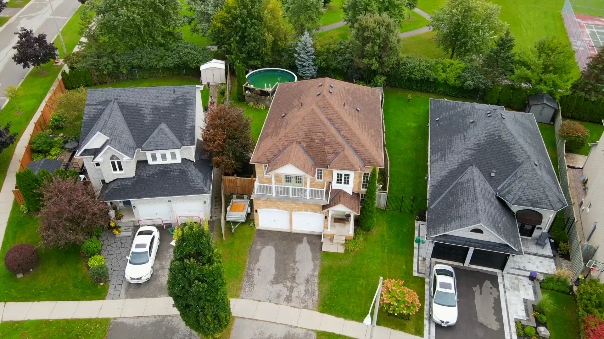 77 Sprucewood Cres, Bowmanville MLS on Vimeo