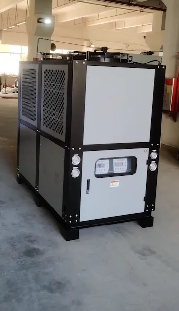 業務用チラー 7 トン (-10°C) + 8.5 トン (20°C) 1 つの工業用空冷チラーで 2