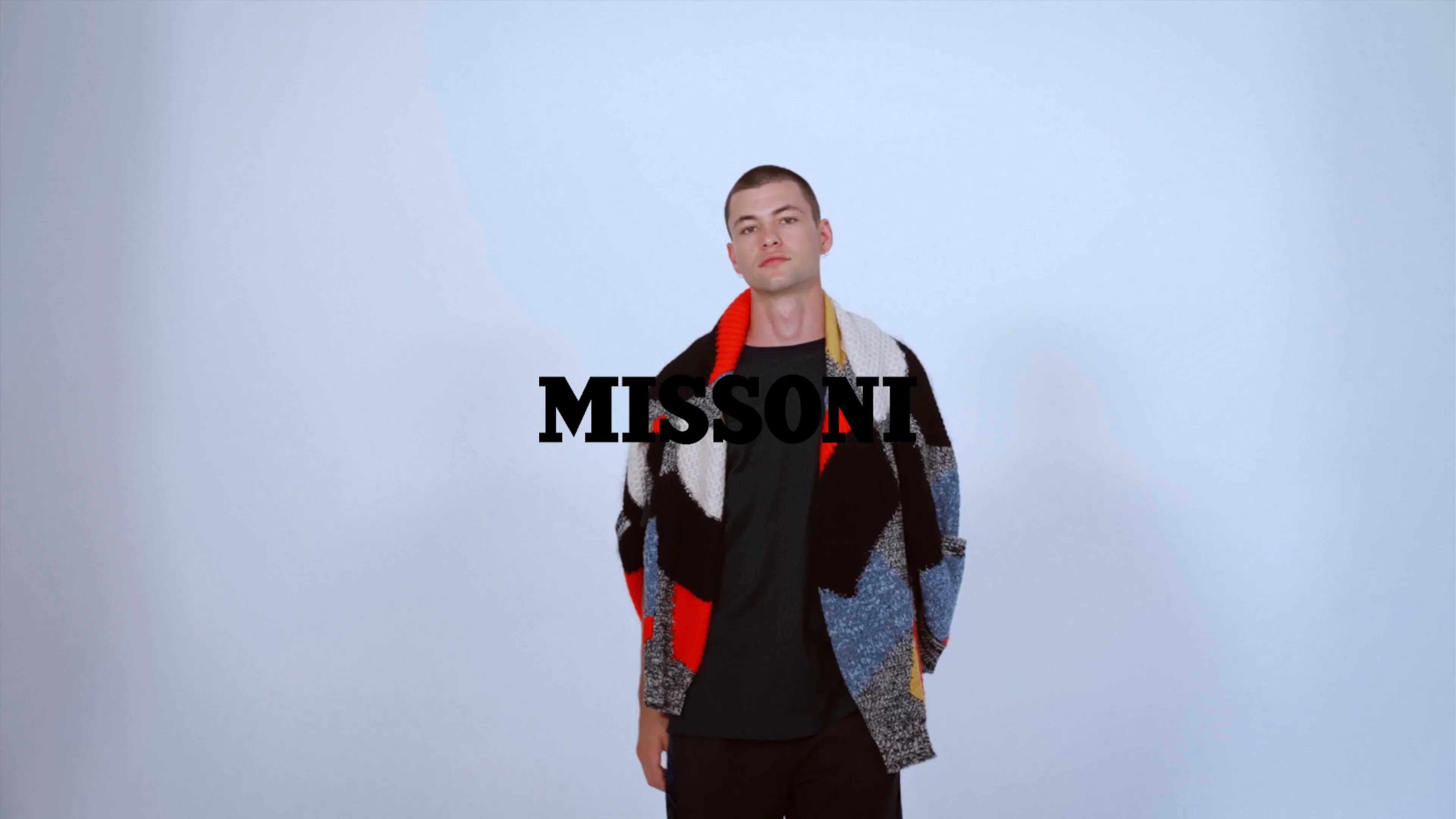 MISSONI ✨ネイビー カーディガン Missoni Wants All Eyes on the Iconic Cardigan | Hypebeast