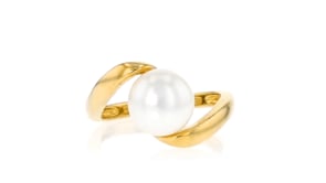 Italian 9-9.5mm Cultured Pearl Twisted Ring in 18kt Gold Over Sterling