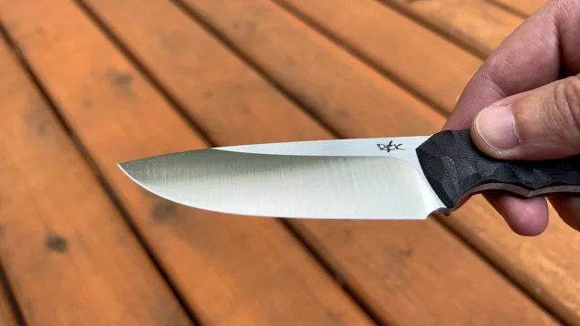 Fixed Blade Knives 605