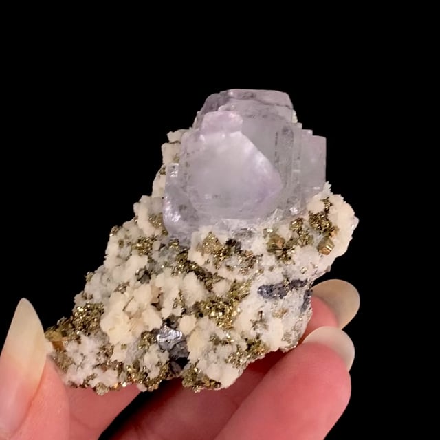 Fluorite (classic material)