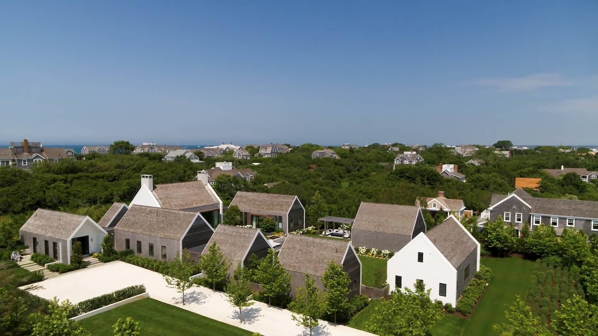 Nantucket Courtyard House on Vimeo