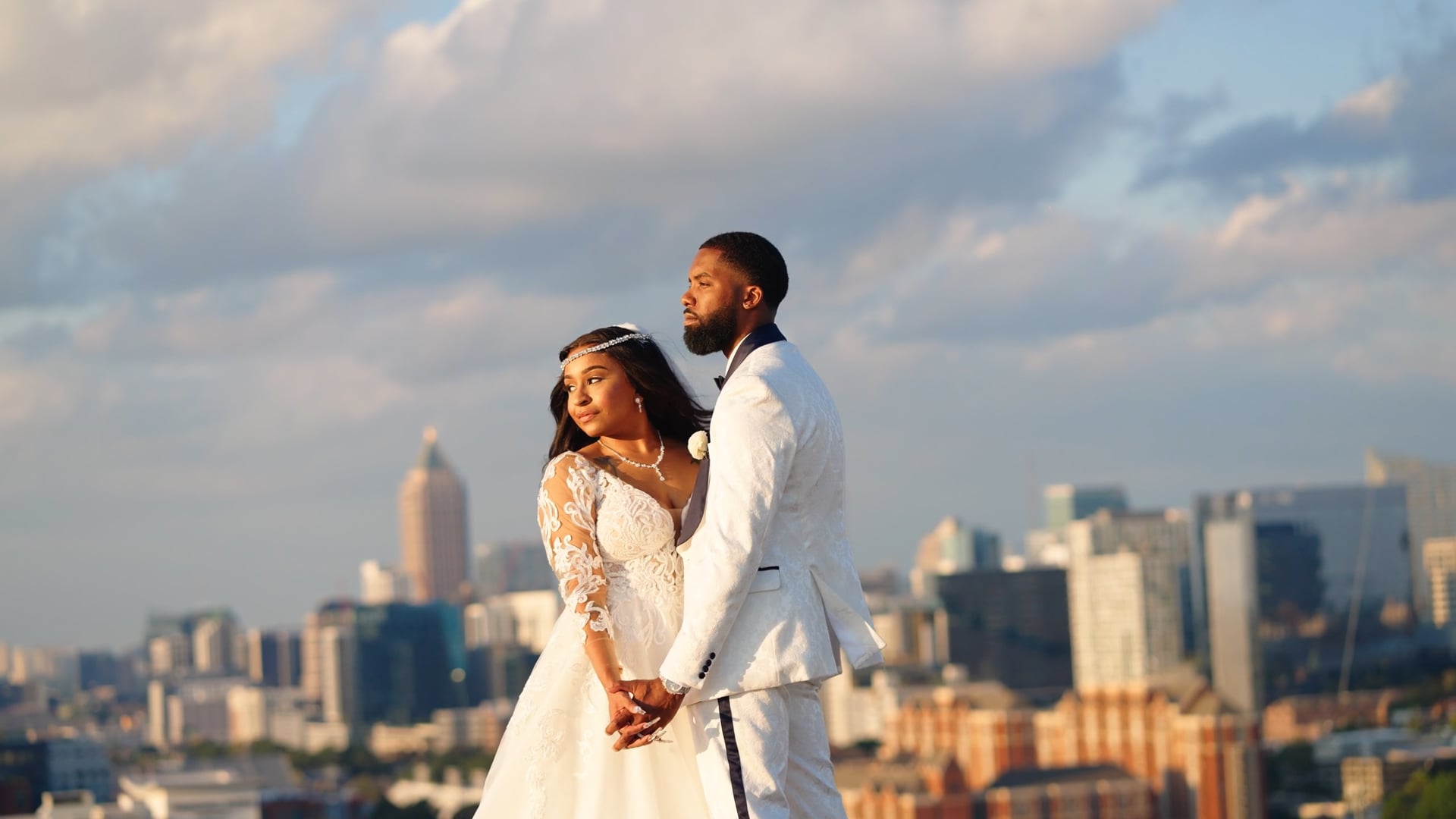 Yasmin + Greg, Ventanas ATL