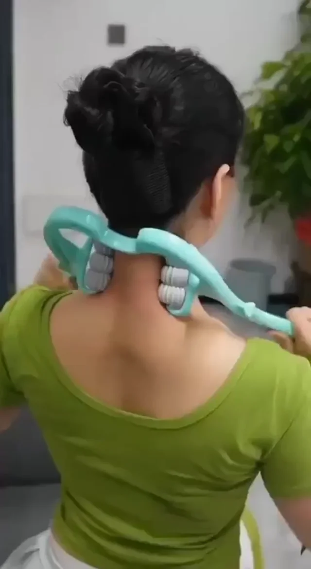 Neck Therapy Roller