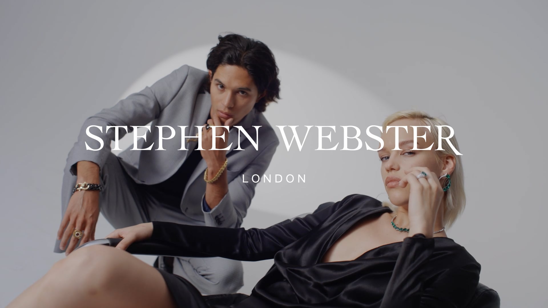 `STEPHEN WEBSTER SW 2022