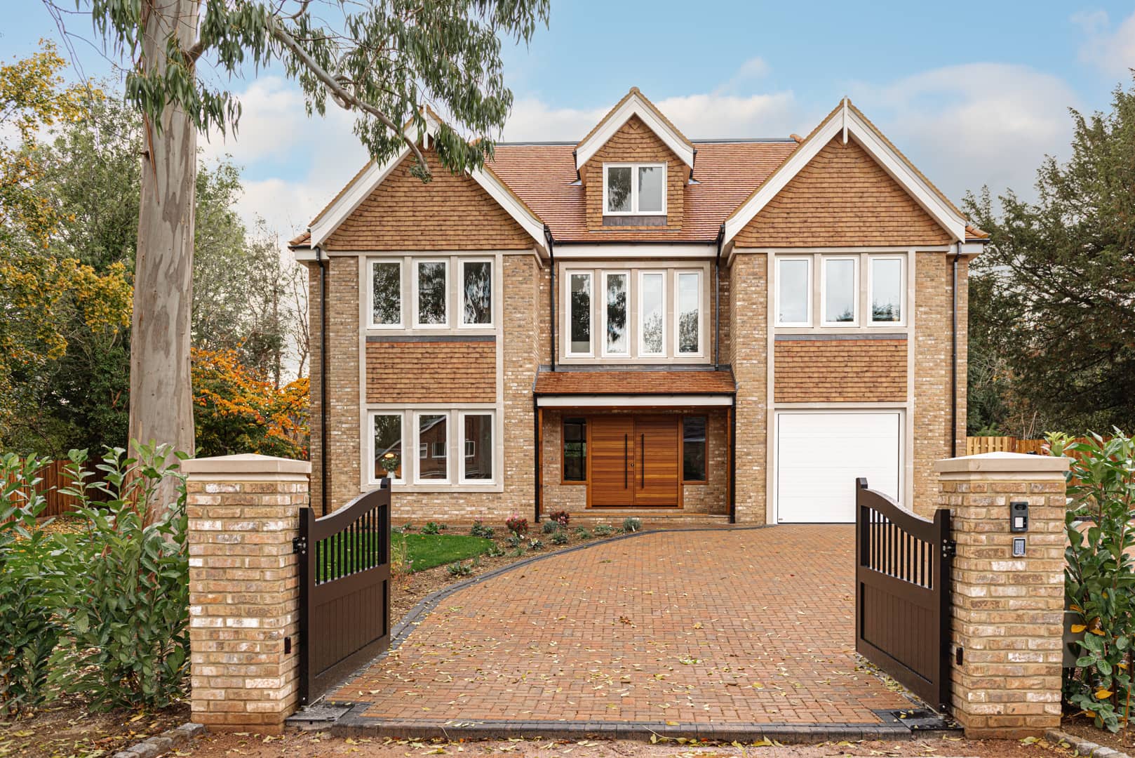 Alma Road, Reigate Ralph James on Vimeo