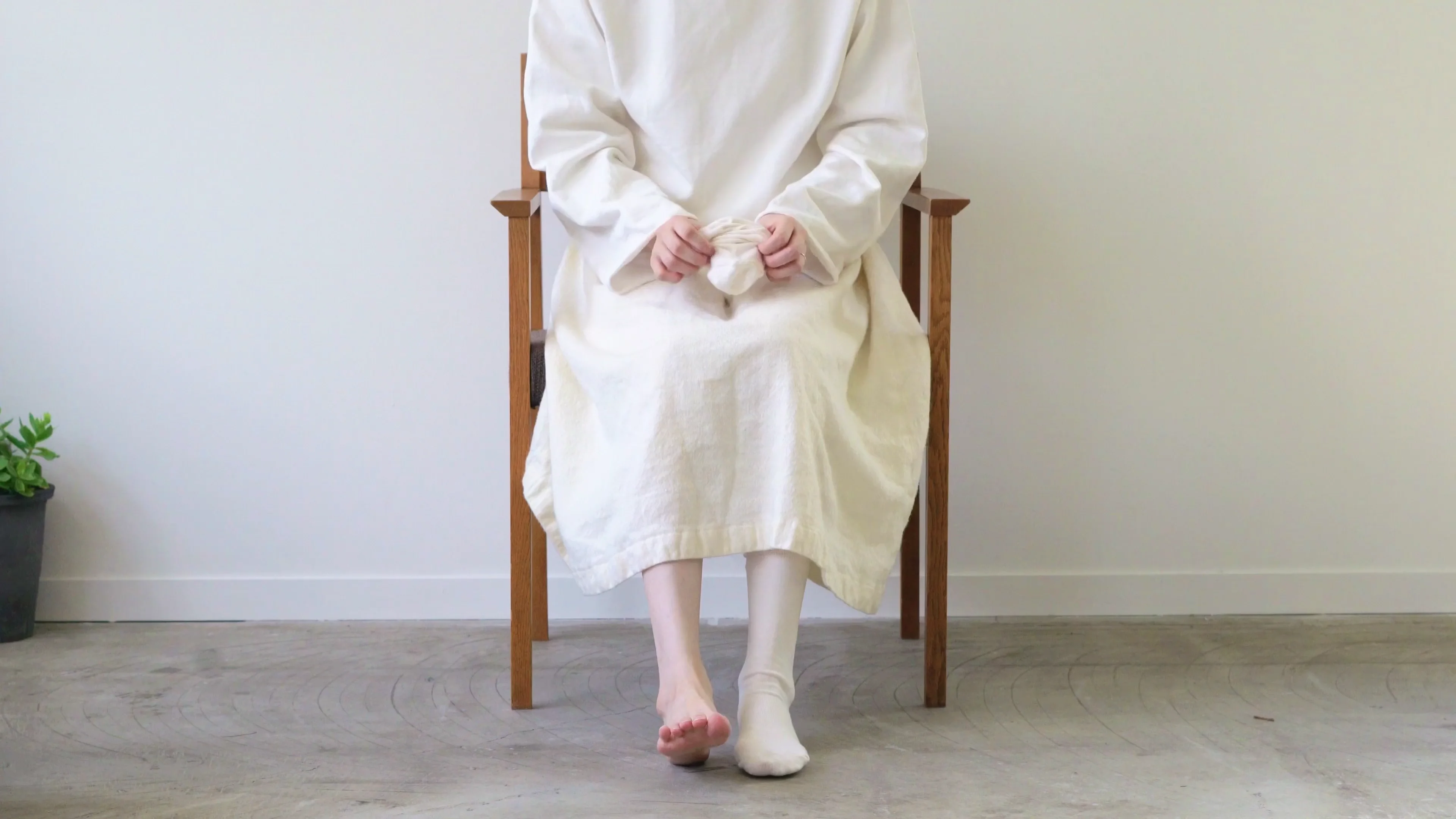 【最終SALE✨】THE SHISHIKUI COTTON CASHMERE Kiton Blue Silk Cashmere Sweater Half Zip | IsuiT