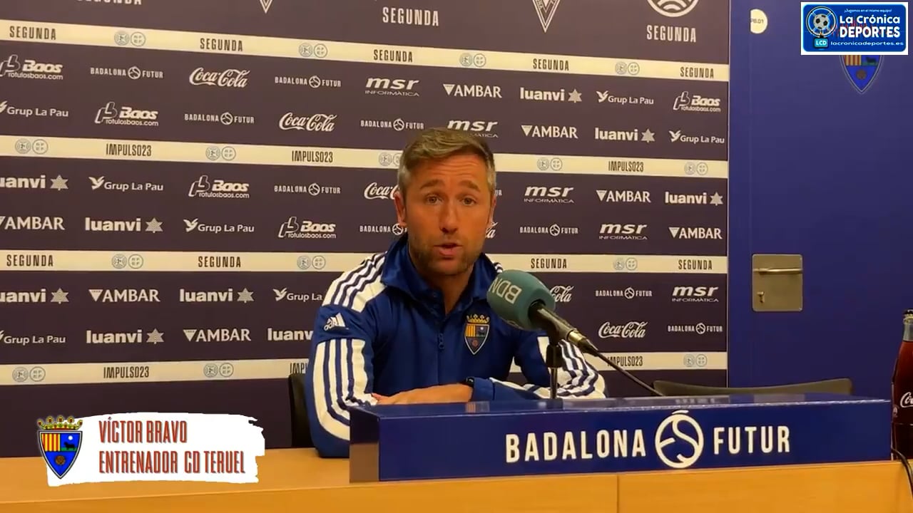 VÍCTOR BRAVO (Entrenador Teruel) Badalona 0-1 CD Teruel / Jornada 8 / 2ª RFEF - Grupo 3 / Fuente: CD Teruel 