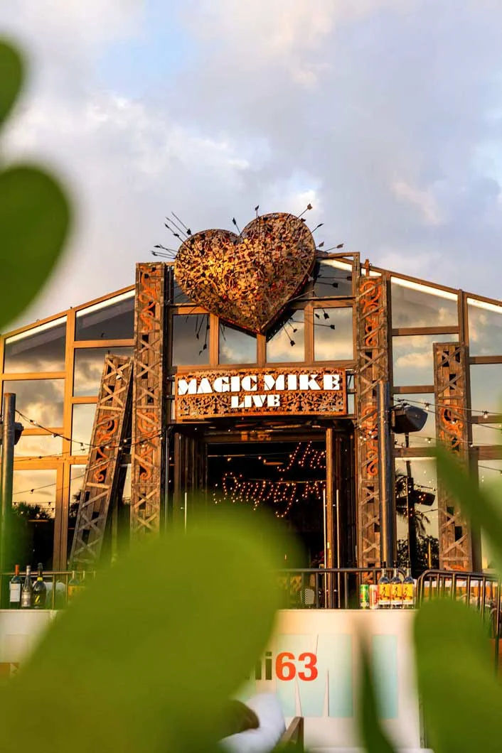 ミュージック Man LIVE TOUR 2021 Mania Amazon.co.jp: Snow Man LIVE TOUR 2021 Mania(DVD4枚組)(初回盤