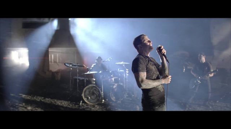 Atreyu - Storm to Pass - Video musicale ufficiale