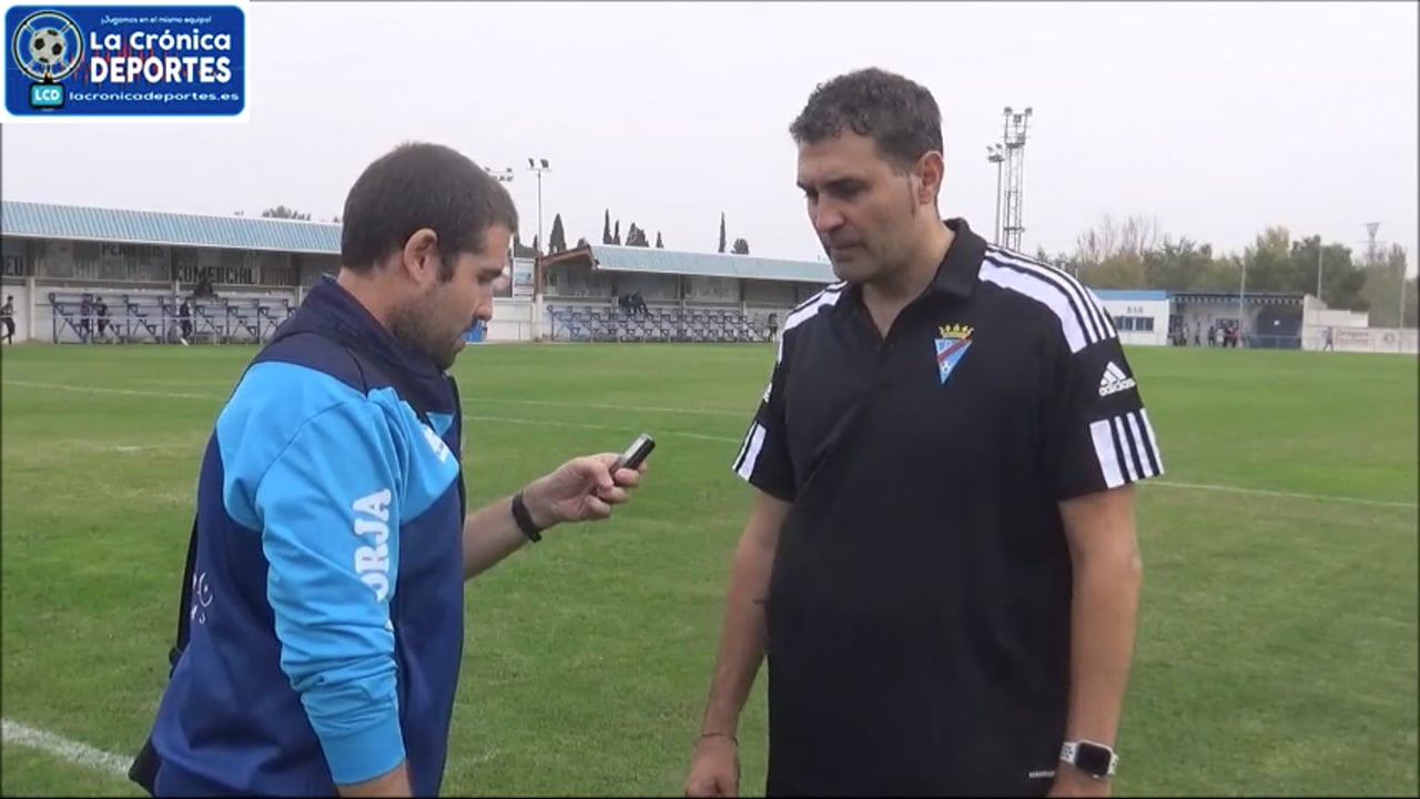 TOÑO CASCANTE (Entrenador Valdefierro) UD Casetas 1-3 CD Valdefierro / Jornada 7 / Regional Preferente Gr 2 / Fuente: YouTube Raúl Futbolero