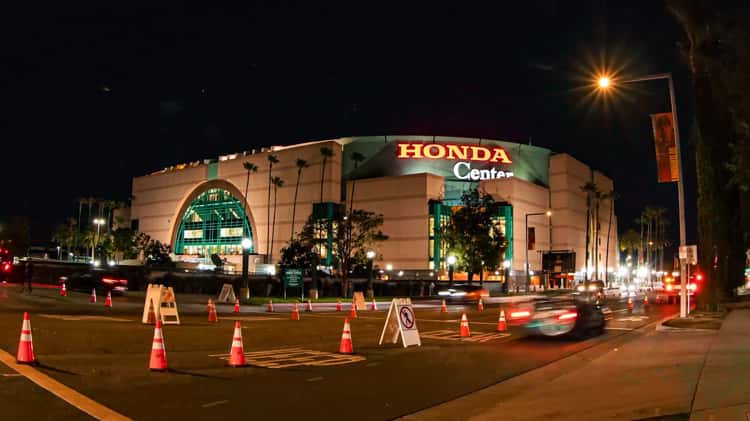 Parking  Honda Center