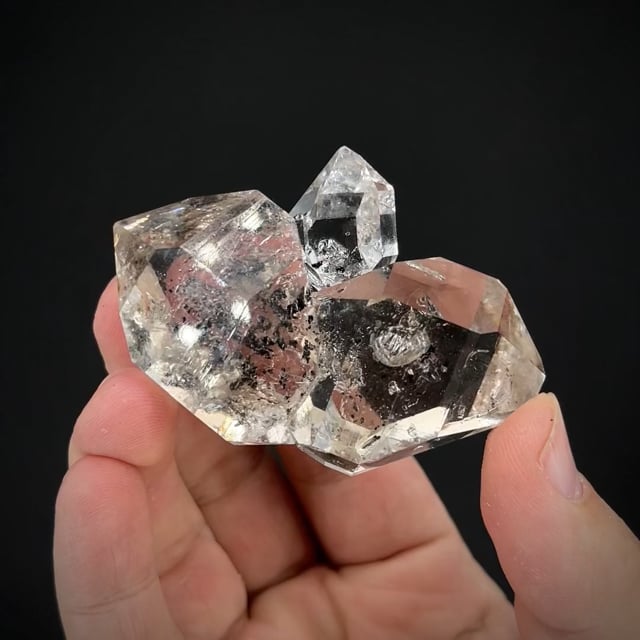 Quartz ("Herkimer diamonds" w/ bitumen inclusions)