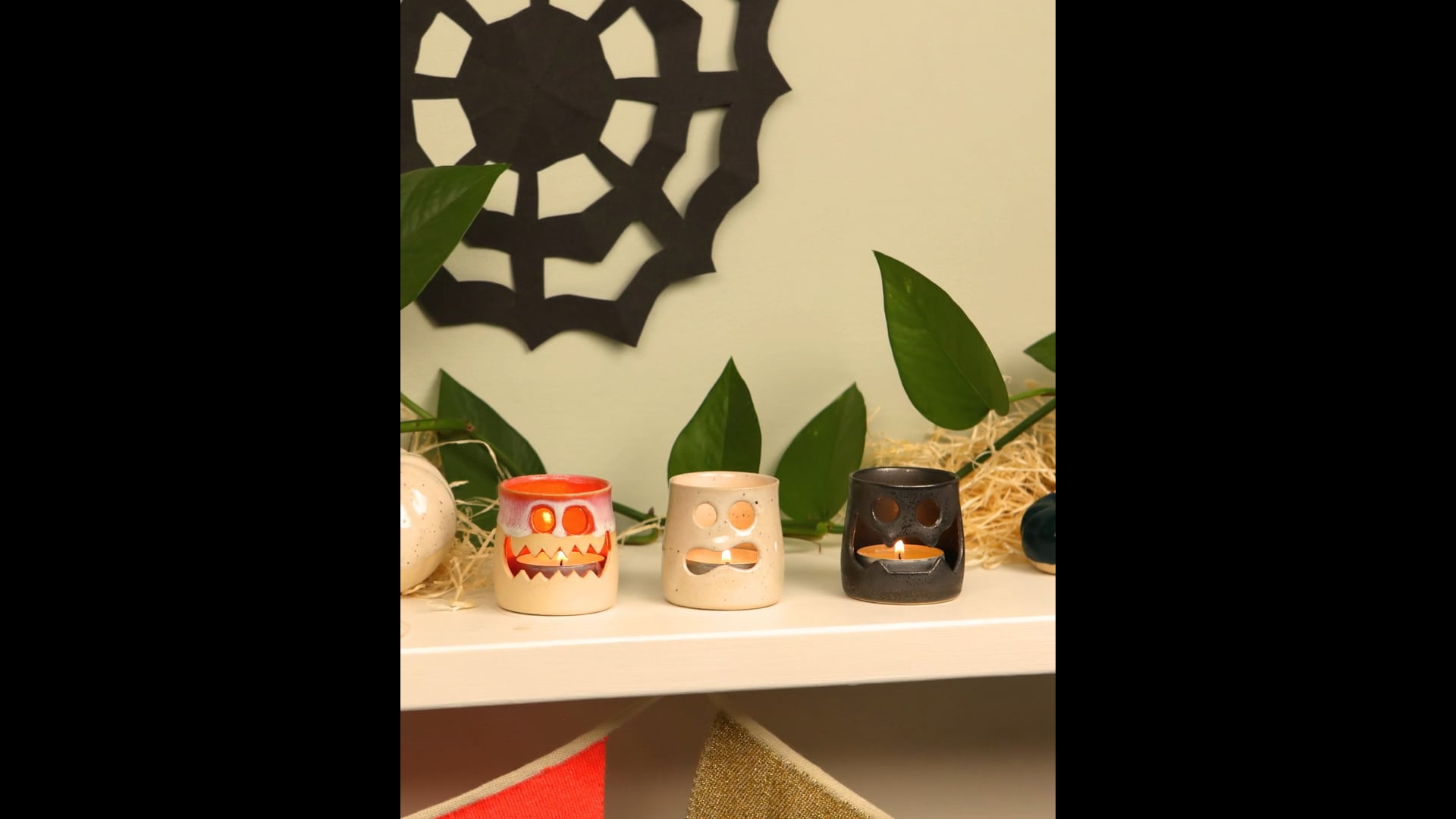Glosters Pottery - Loveday Social