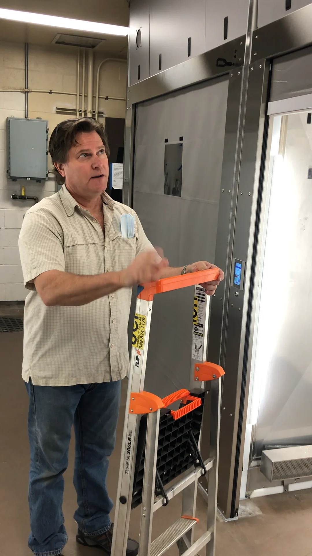 13.Cubicle.Training.MechanicalSpace on Vimeo