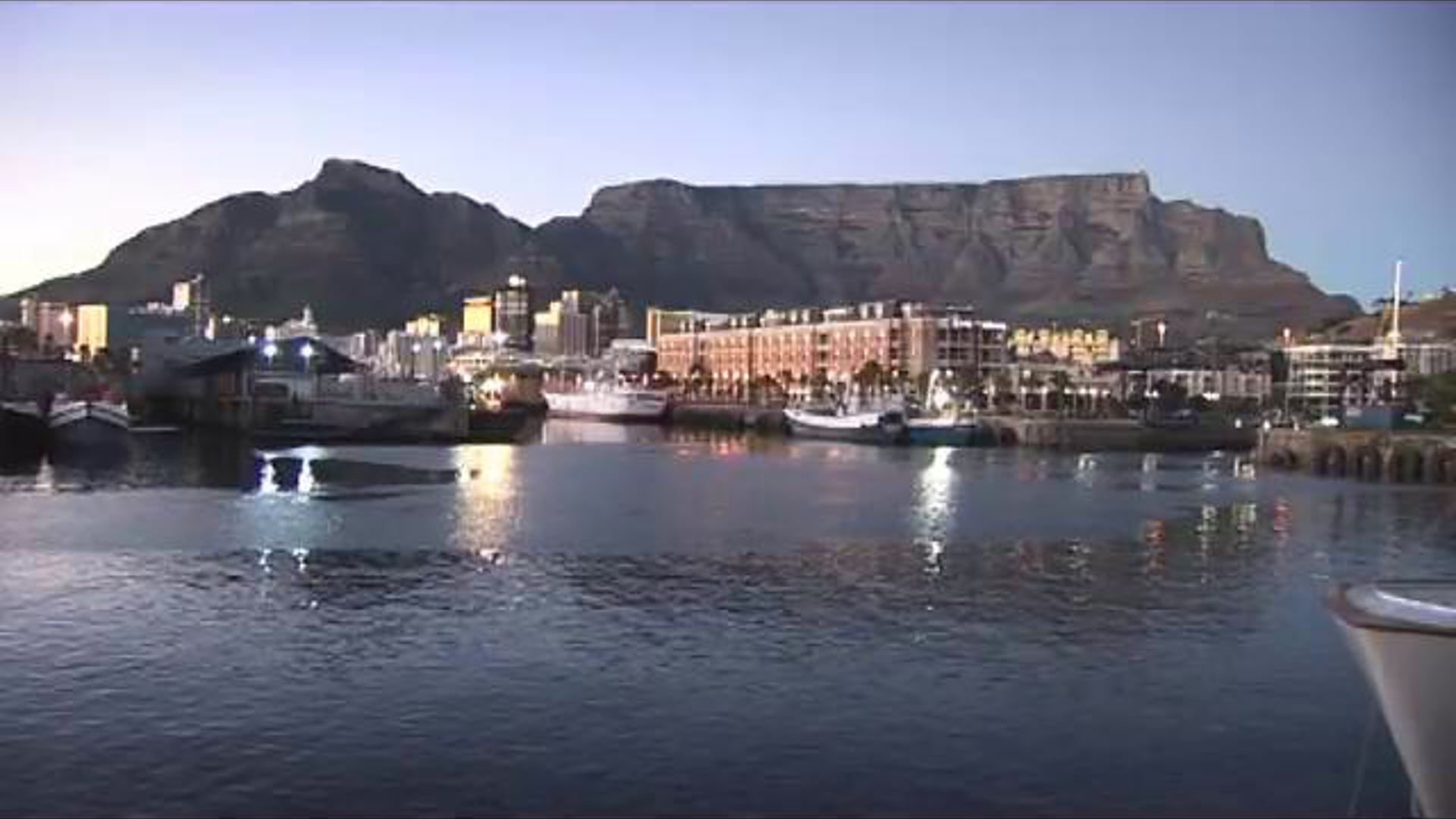 (2009) I'm Not Black, I'm Coloured - Identity Crisis at the Cape of Good Hope