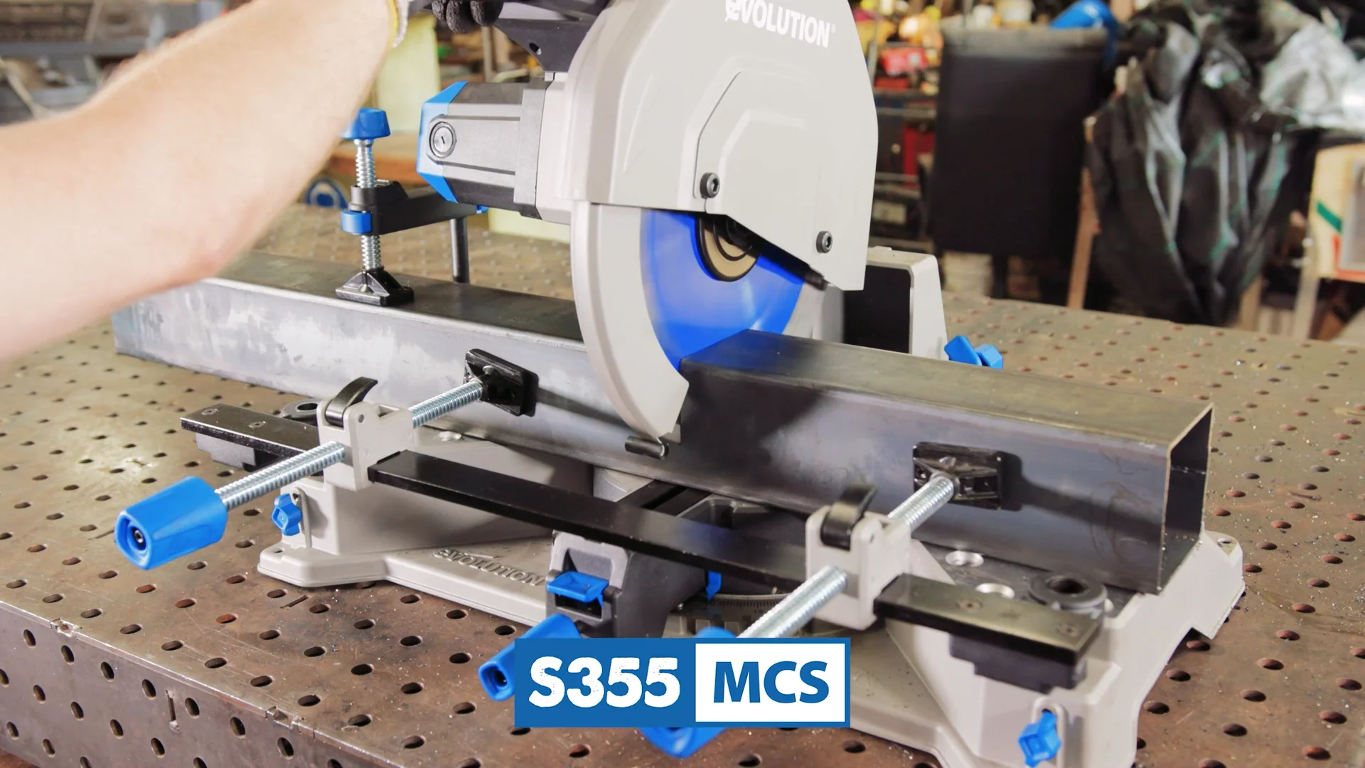 Mitering Chop Saw With 355mm Blade For Heavy Duty Metal