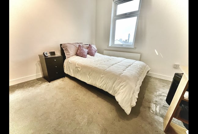 Video 1: Double pull-up Ottoman Bed