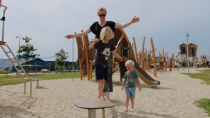 Belka równoważna J10 place zabaw urządzenia do wspinania i balansowania Ścieżki film