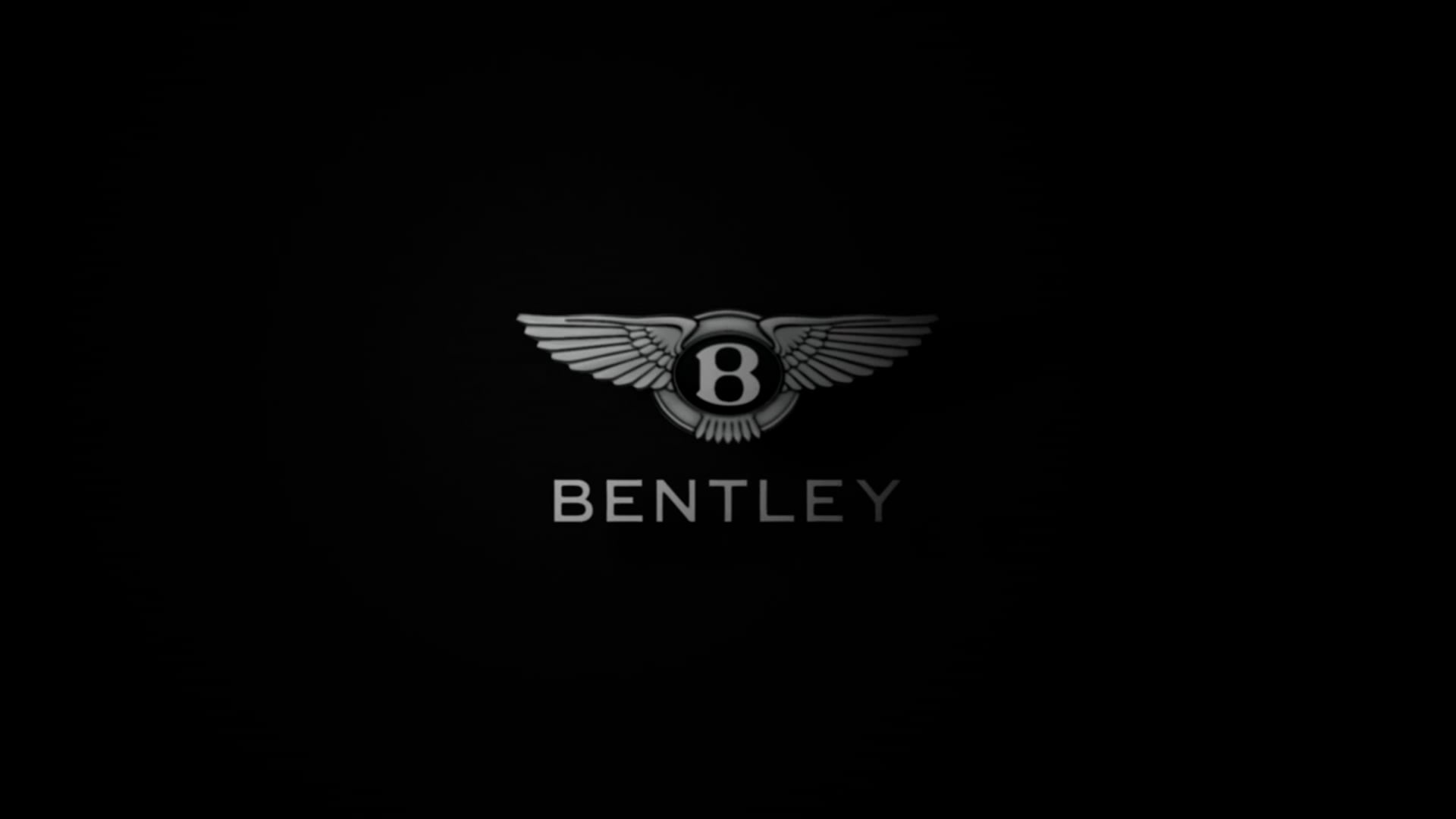Bentley races a train Saudi Arabia
