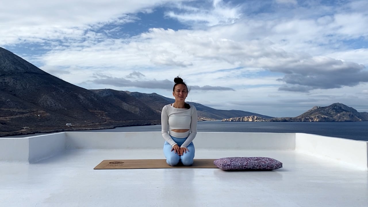 Hatha jooga flow - Maanda stressi ja ärevust vaid 30-minutiga!