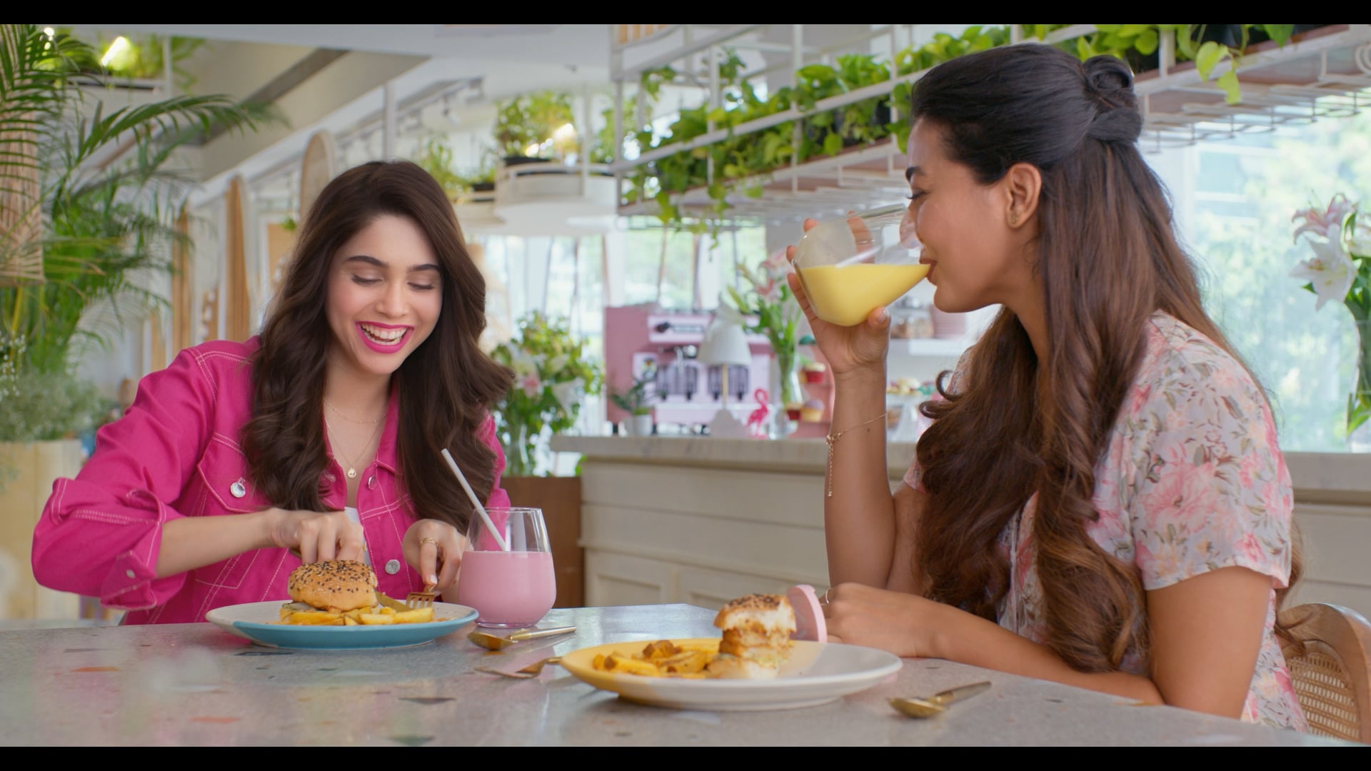 ELLE 18 Feat. Sharvari Wagh