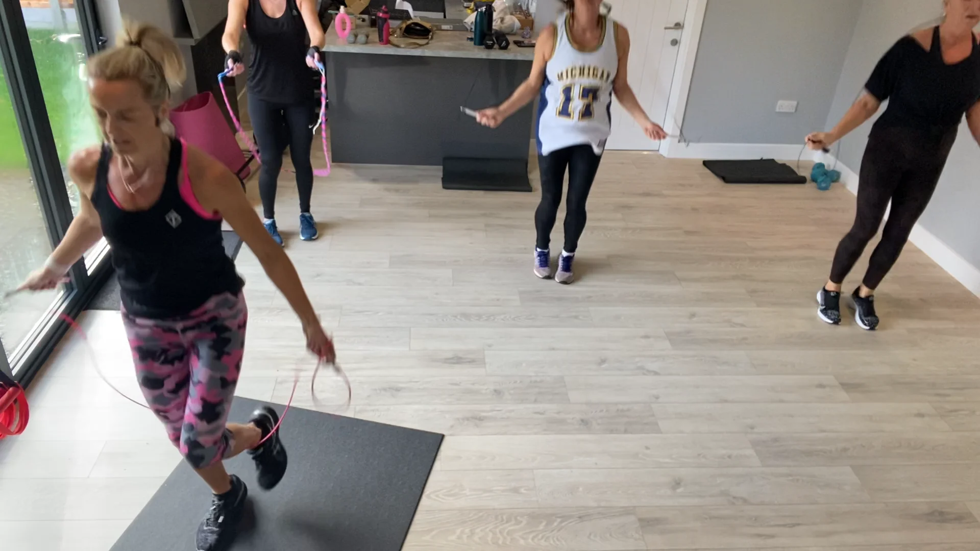 Skip & Tone 11 nov on Vimeo
