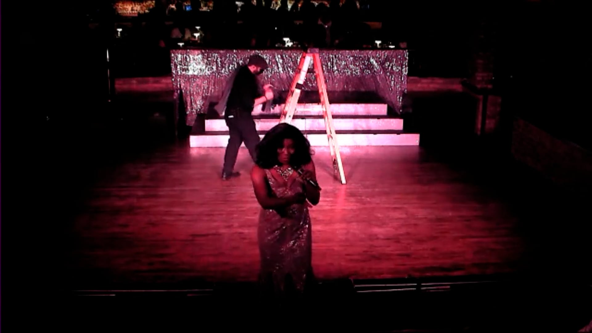Promotional video thumbnail 4 for Shimmy LaRoux